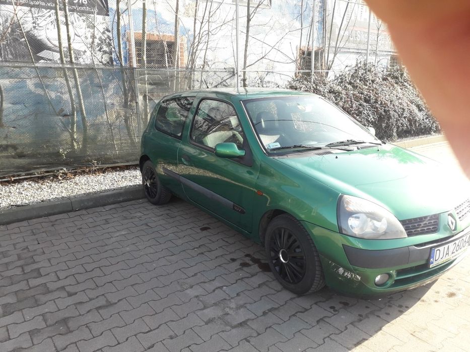 Reno clio 1.2 benzyna z klimatyzacją