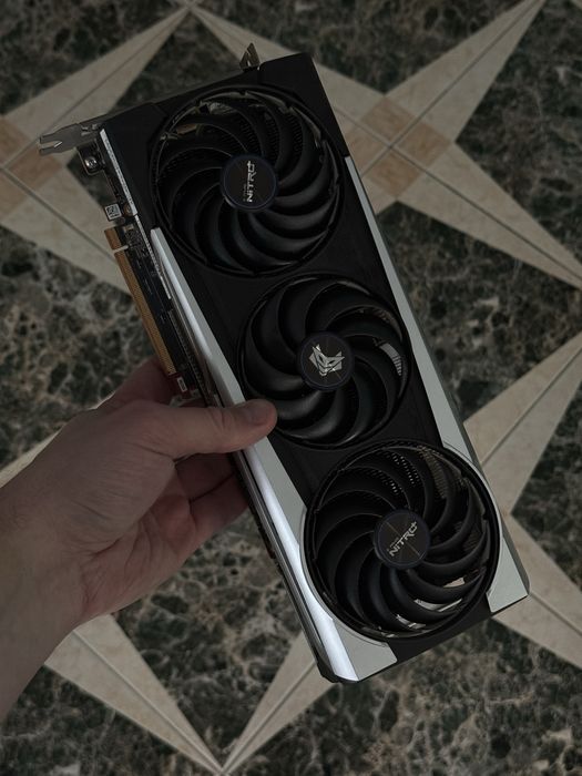 Sapphire nitro + rx 6700xt 12gb
