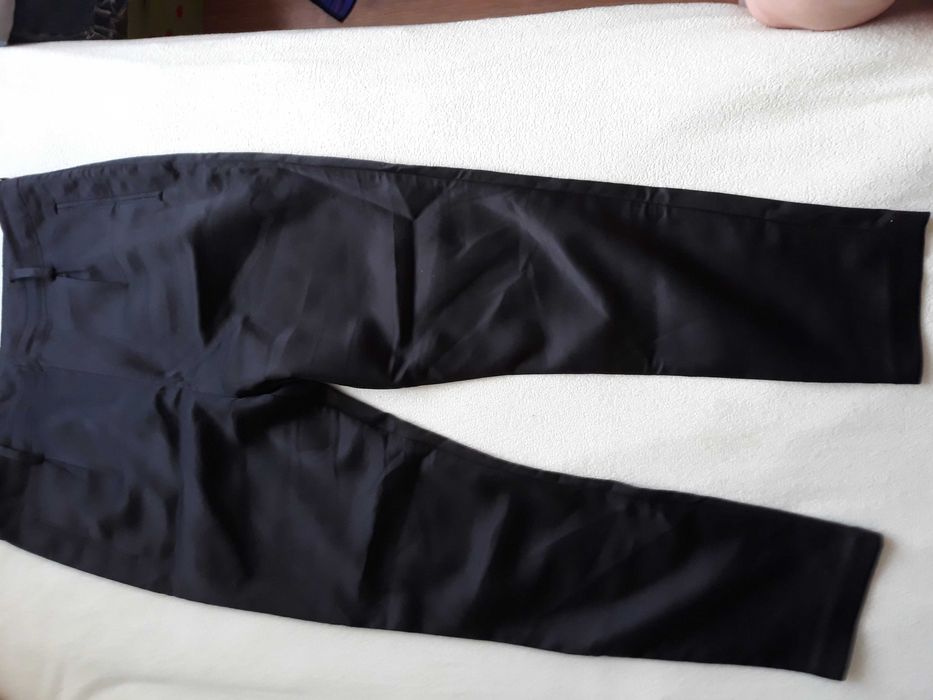 Sprzedam spodnie damskie XL⁸