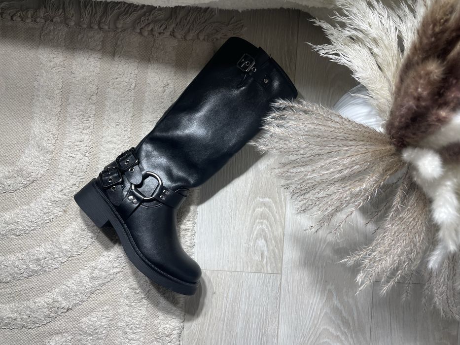 Труби жіночі  на низькому