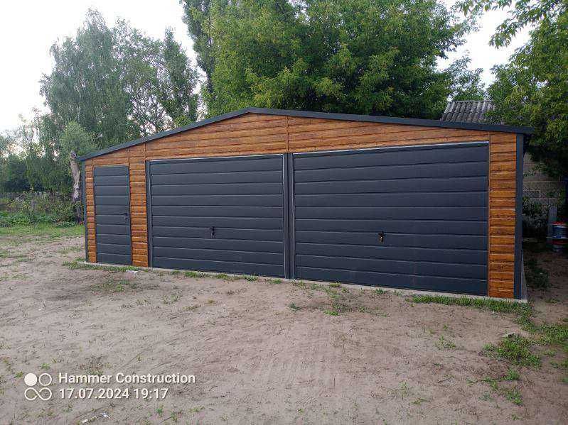 Garaż blaszany PREMIUM 8x6 . WZMOCNIONY PROFILAMI W OCYNKU. Producent.