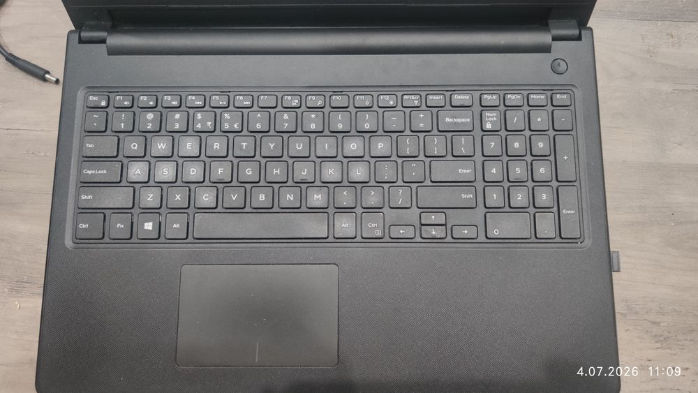 Laptop Dell Inspiron 3576 i5 16/256 grafika dedykowana