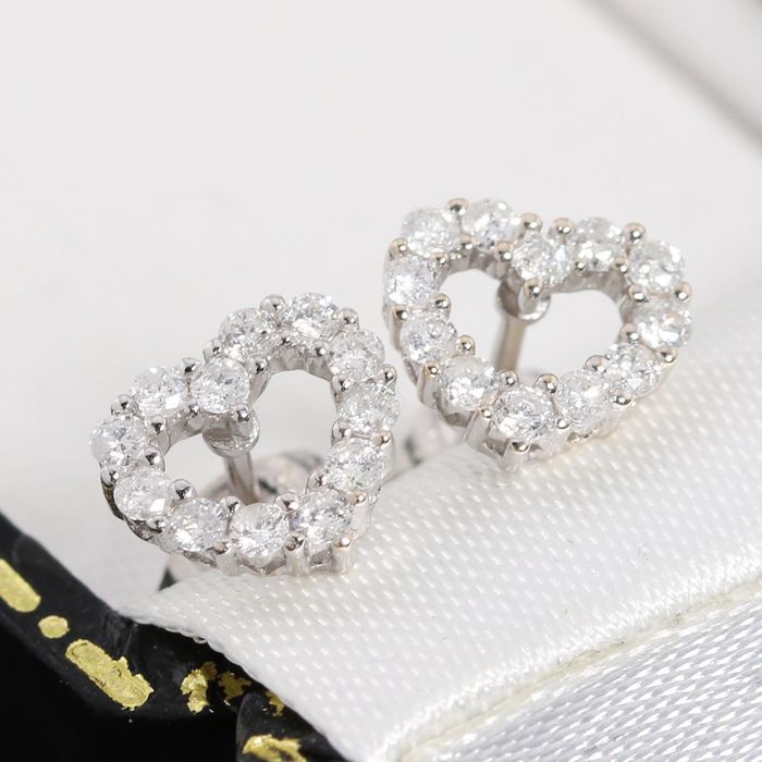 Złote kolczyki z brylantami 0.42ct serca białe złoto 18K