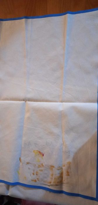 Panos de cozinha pintados à mão no tecido