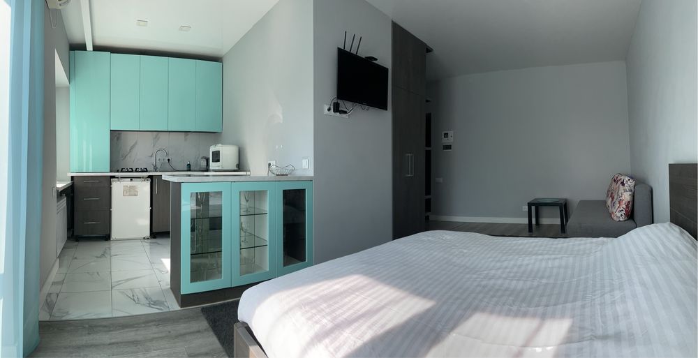 Сучасна стильна квартира подобово Центр (пр. Науки, 19а) 2 дор+дитина