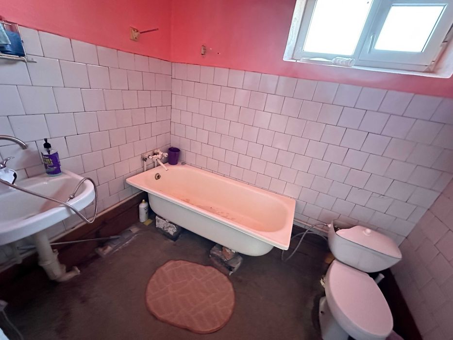 Продається житловий будинок