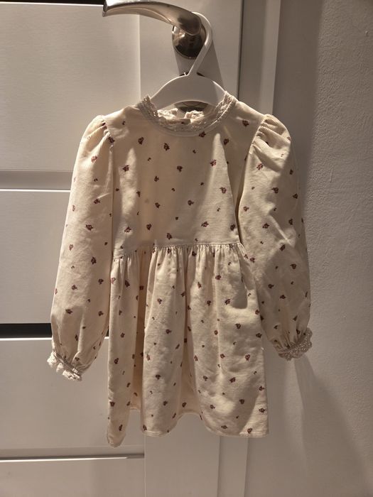 NEWBIE 92 sukieneczki