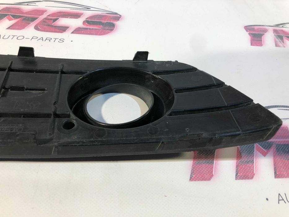 Grelha Parachoques MERCEDE BENZ CLASSE A W169 ESQUERDA ORIGINAL