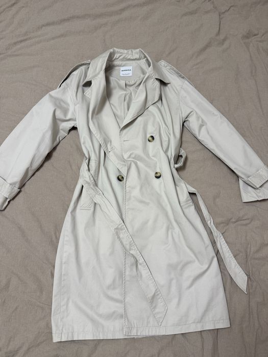Новий тренч Bershka