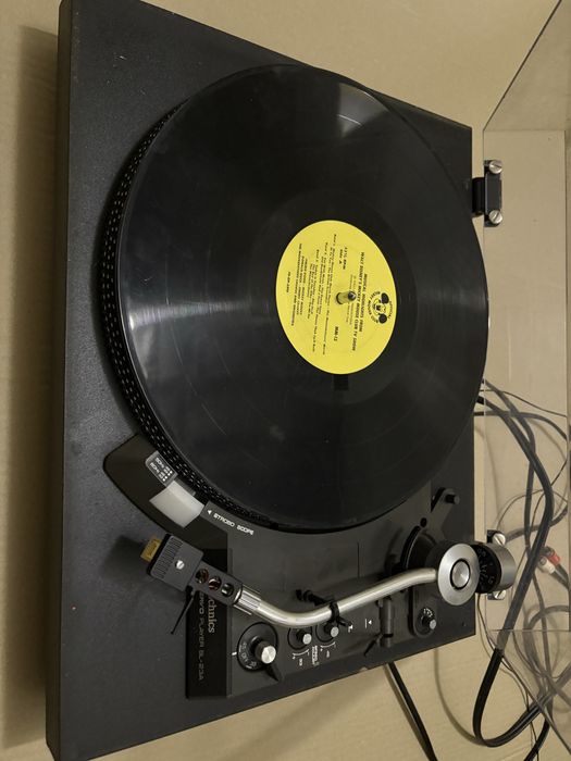 Gramofon technics sl23a