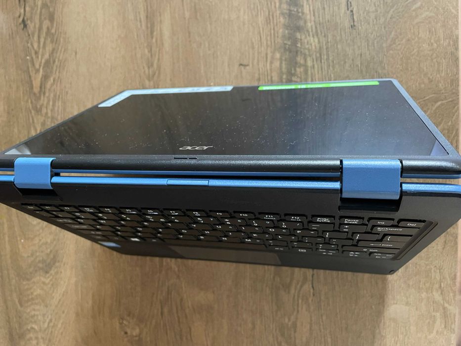 Laptop Acer Aspire R11 dotykowy