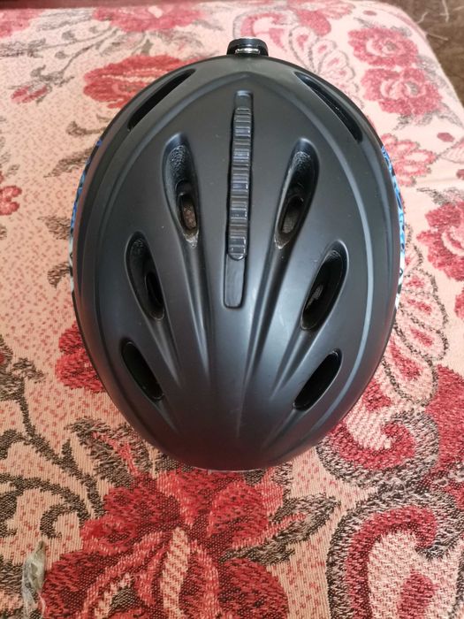 Kask narciarski axer