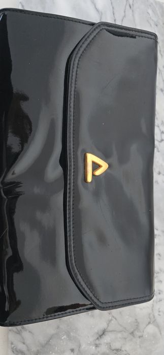 Torebka kopertówka Jane Shilton lakierowana