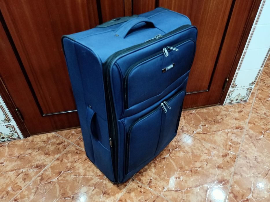 Mala malas de porão até 23 kg viagem casa quarto apartamento vivenda .