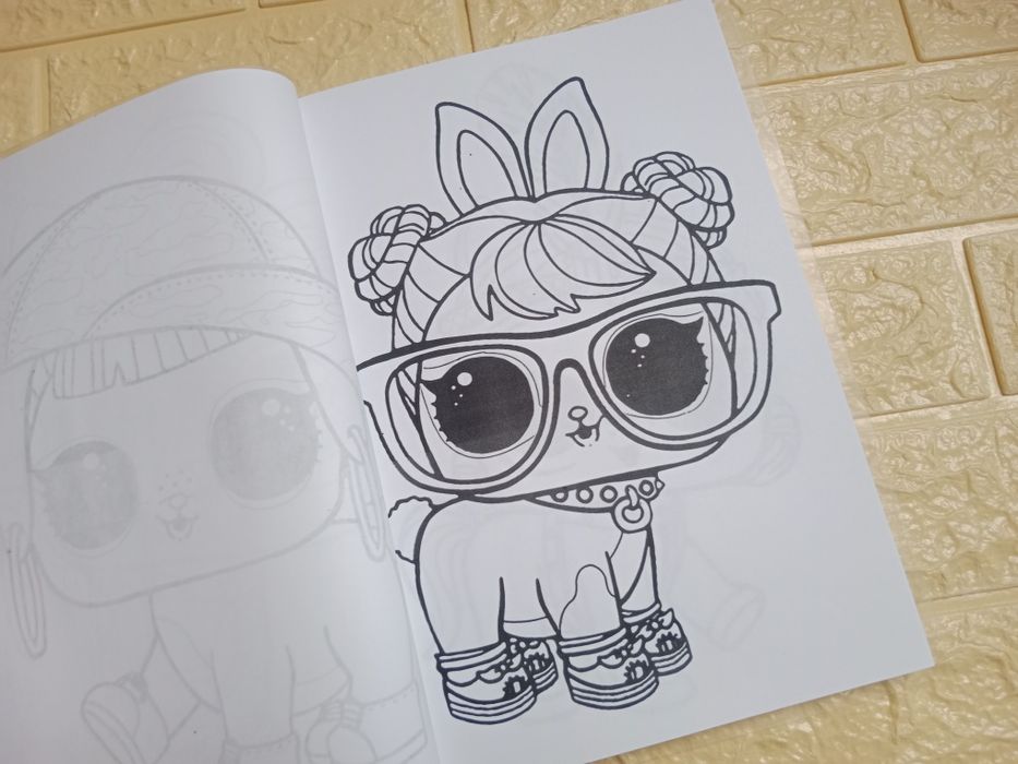 Велика розмальовка для дівчаток LOL, А4 100 розмальовок
