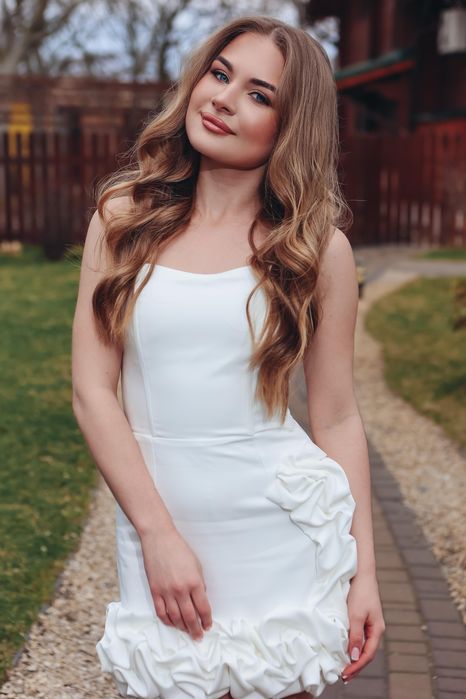 Вечірня святкова сукня