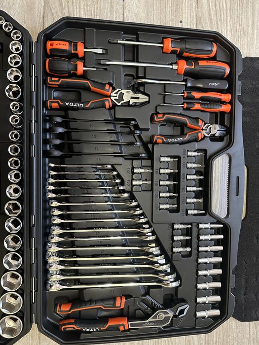 Набір інструментів на 150 од DniproM