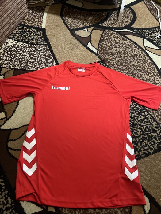 Hummel t -shirt