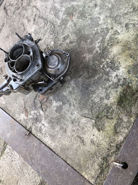 продам карбиратор ваз