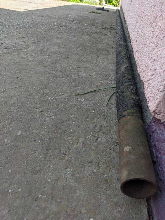 труба з бітумною ізоляцією Ф60* 4 - L 5,20 м  та  уголок 60*60*6