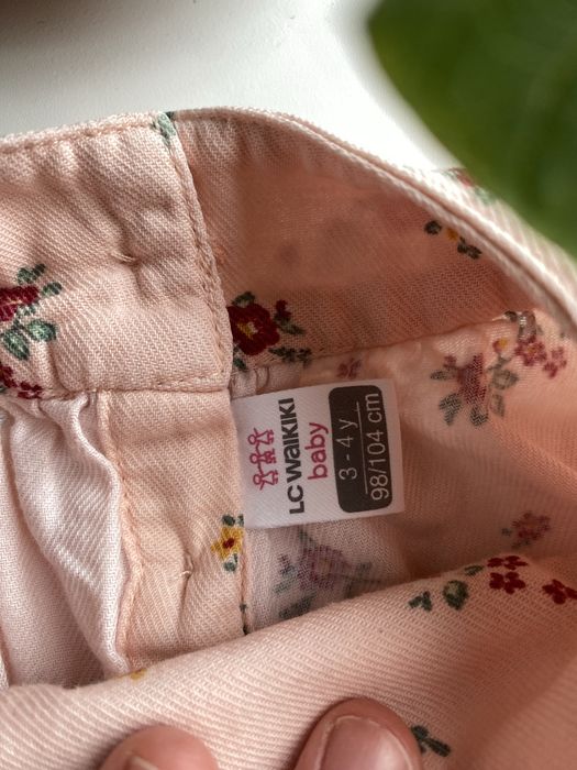 Сукня для дівчинки 98/104 сукня рожева плаття у квіти для дівчинки