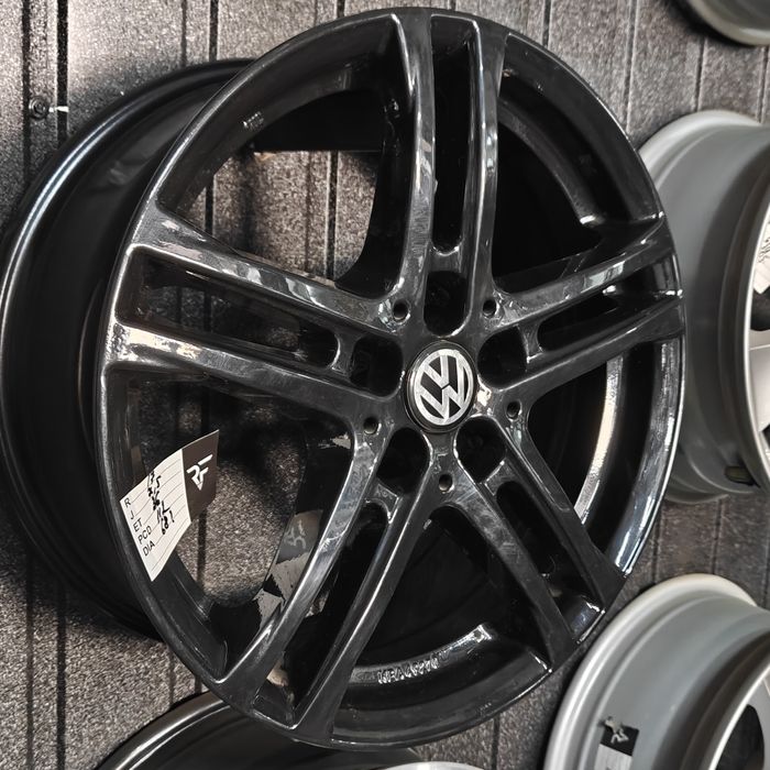 Диски R17 5*112 Volkswagen Passat CC  skoda Octavia A7