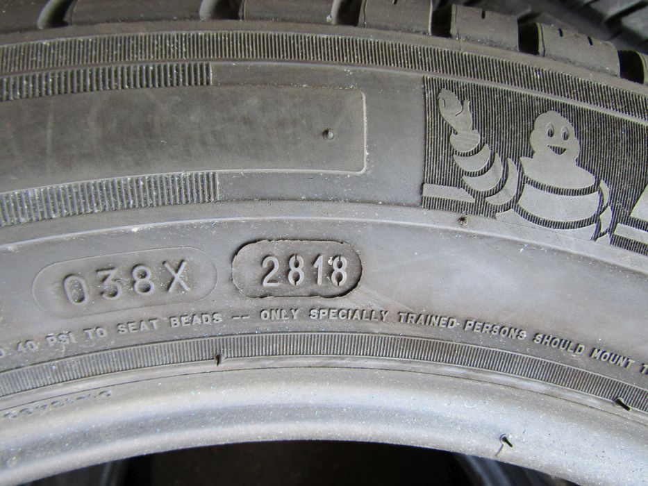 215/60R17 MICHELIN AGILIS 2szt 8mm 104/102H 2018R