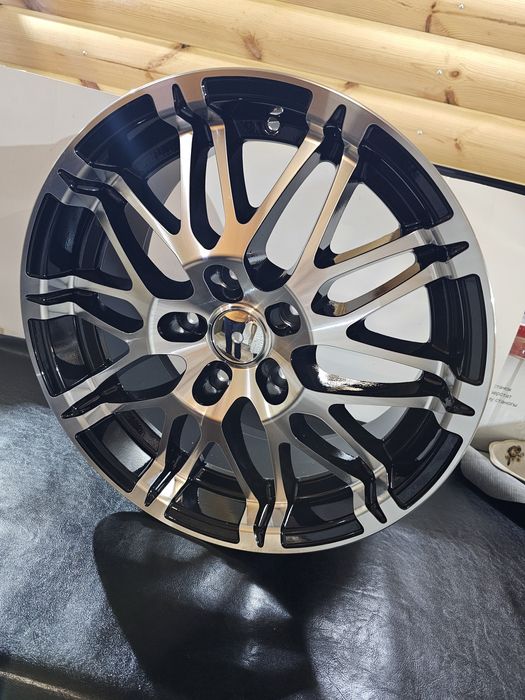 Литі диски R 17Д Dodge Journey / Fiat Freemont