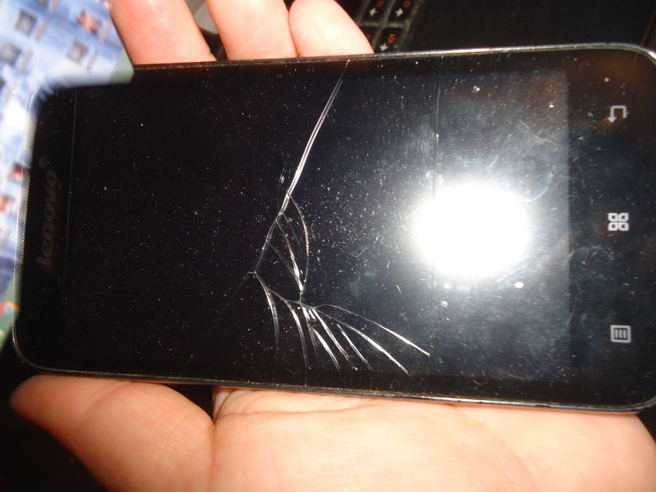 смартфон Леново 516