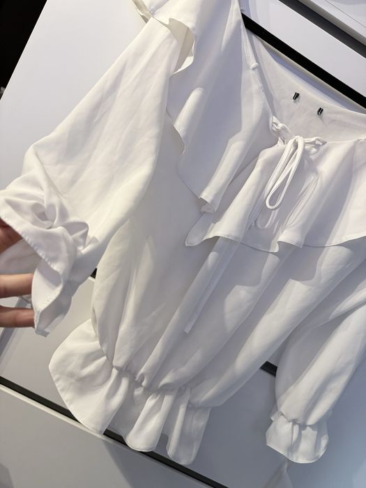 Koszula zwiewna biala hiszpanka