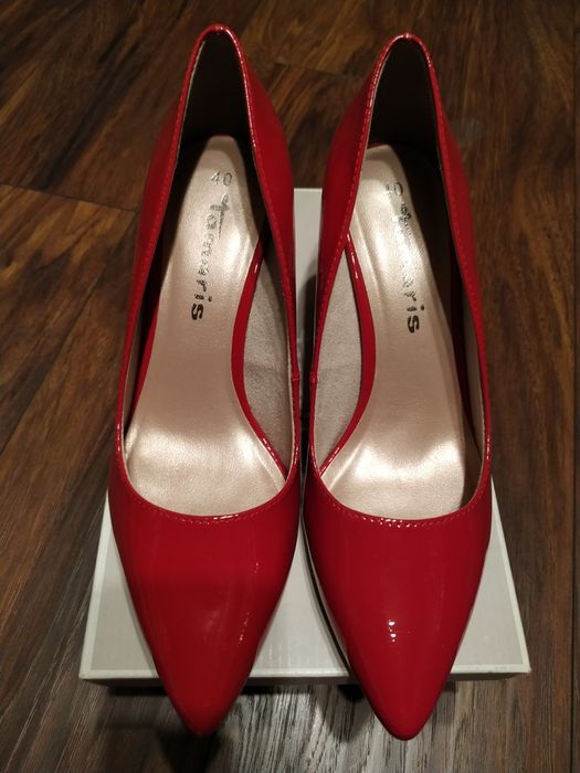 Tamaris szpilki czerwone 40 lakierowane