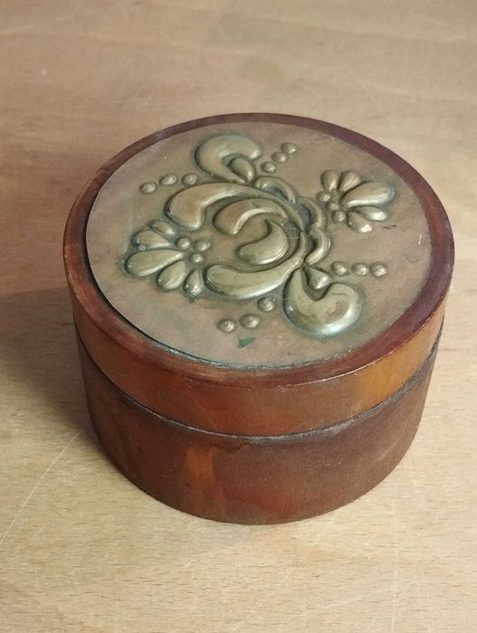 Caixa Madeira com Tampo Latão Art Deco Vintage