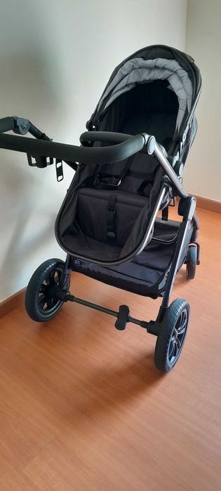 Carrinho de Bebê Completo (C/ Moisés e Bebê Conforto) - Ler Descrição