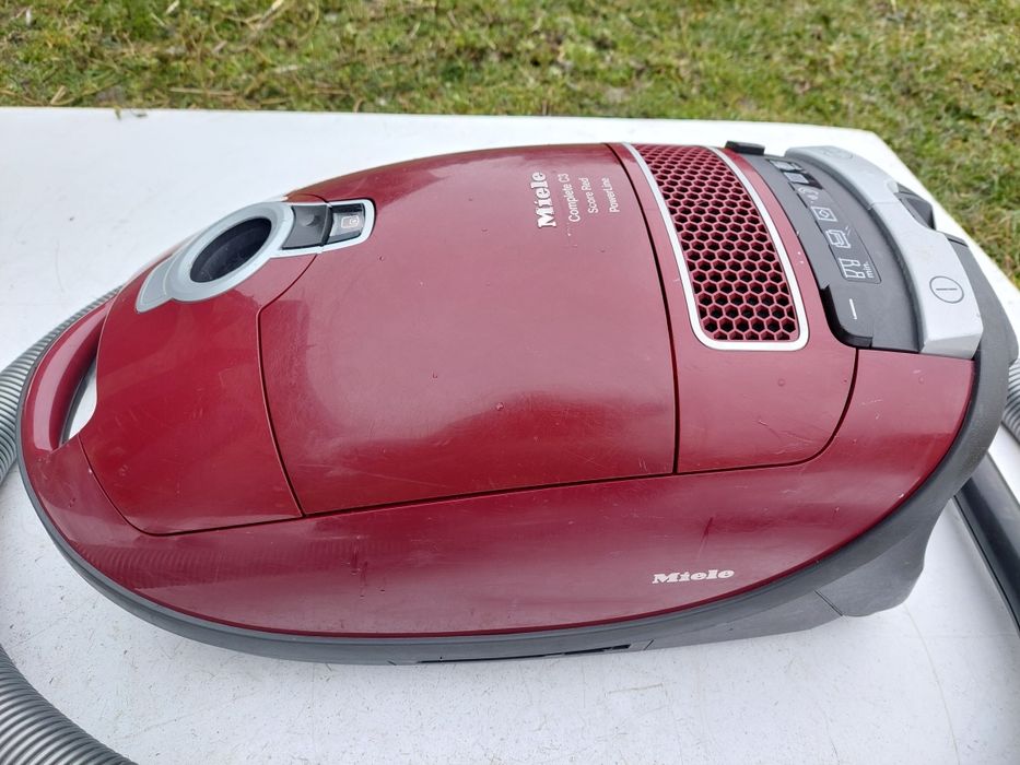Odkurzacz miele c3 score red