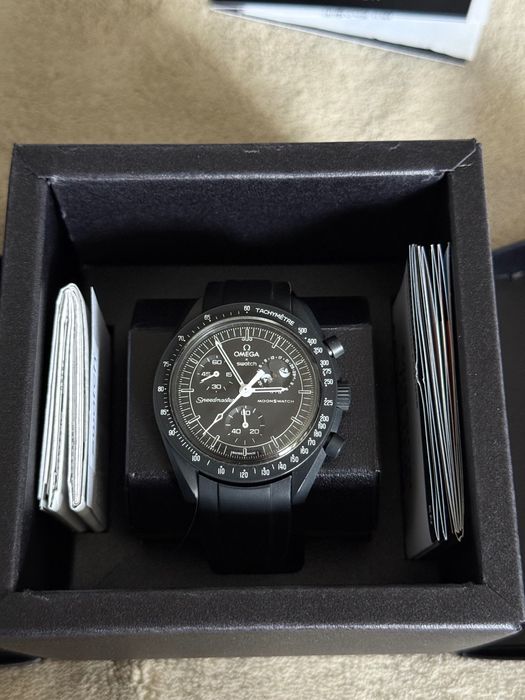 Omega MoonSwatch Moonphase