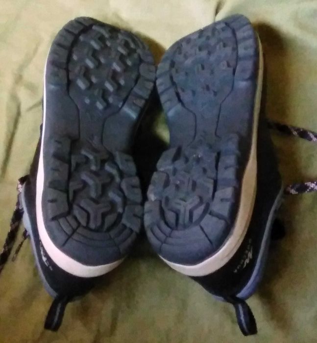 Sapatilhas Quechua Nº40