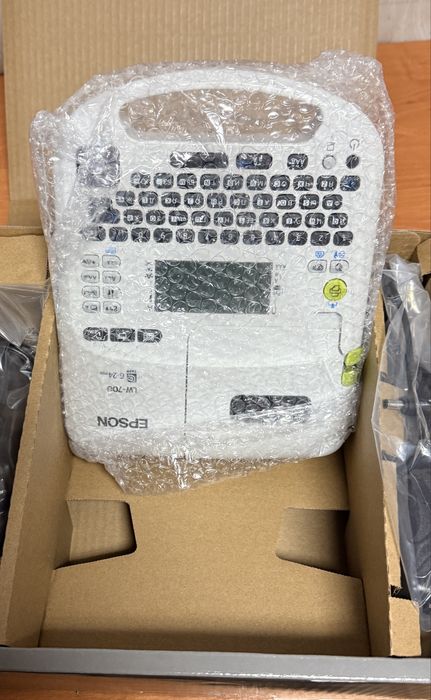 Принтер для друку наклейок Epson LW-700