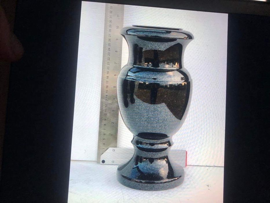 Vasos Jarras em Granito