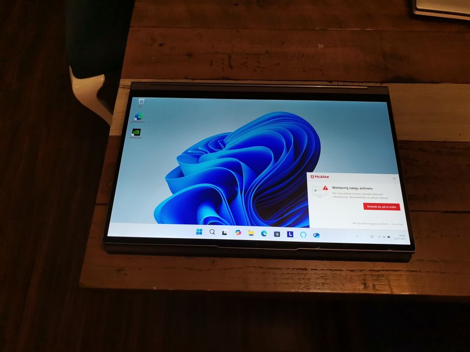 Laptop Lenovo Yoga C940