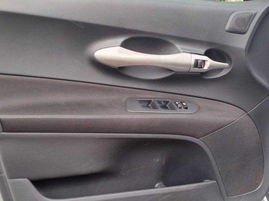 Прожам Toyota Auris 2007р.  #74002