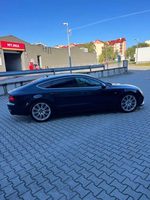 Audi A7_13rok_model14r_Diesel_Quatrro_PakietRS7_300koni_AktywnyWydech