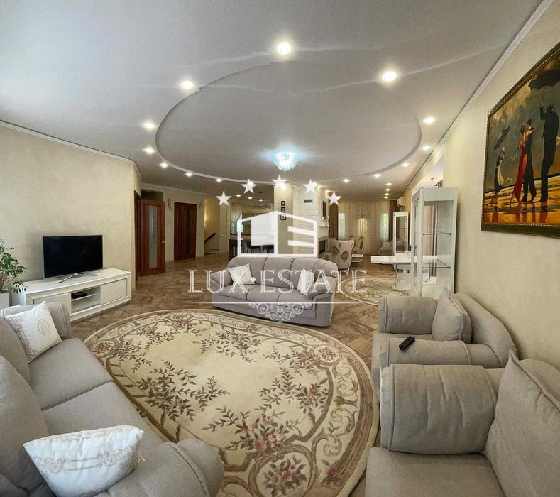 Аренда эксклюзивного домовладения  с бассейном   (Конча-Заспа)