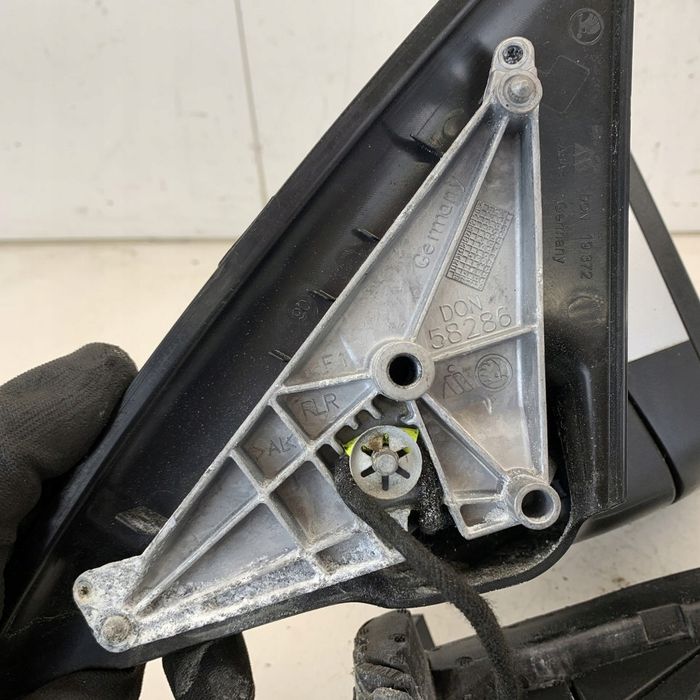 Pompa Hamulcowa Abs Sterownik Moduł Skoda Octavia Iii 5E 16R