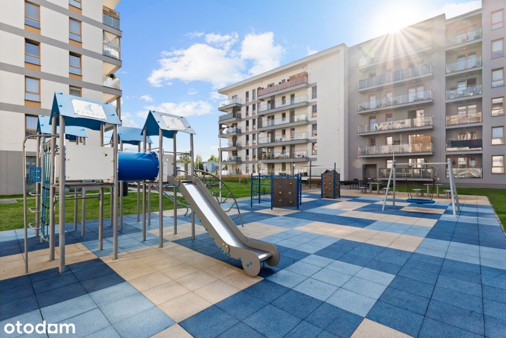 wysoki standard / duży balkon / 3 pokoje