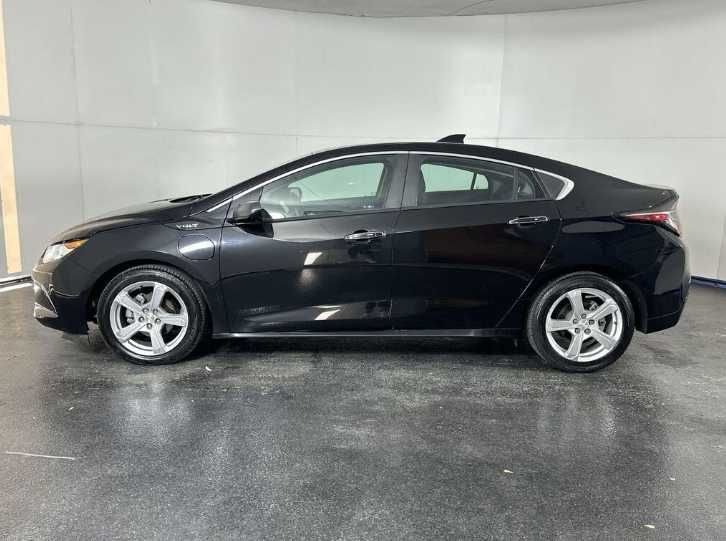 Chevrolet Volt LT гібрид