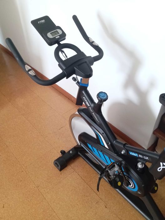 Bicicleta spinning Fytter Ryder RI-1X estática