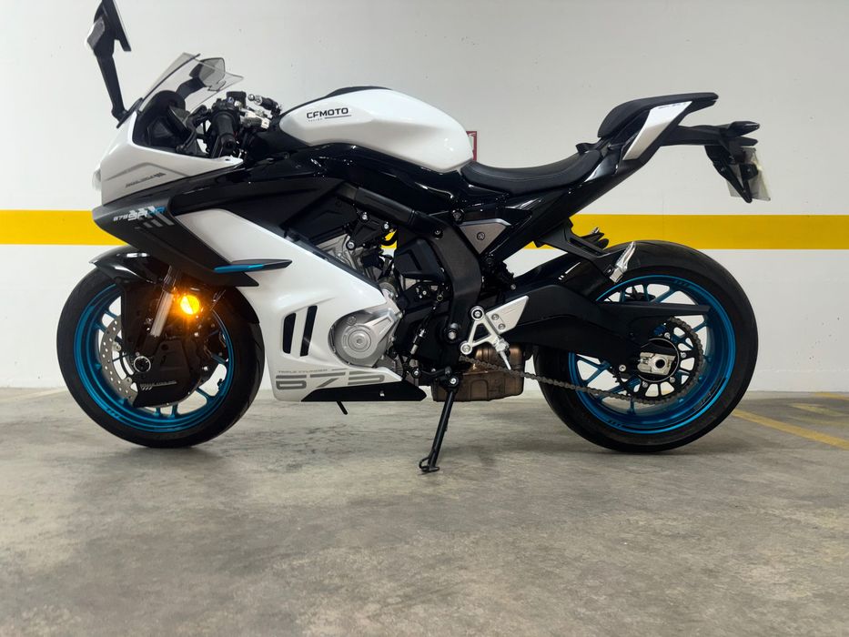 CF - MOTO 675 SR-R | Apenas 1094km|