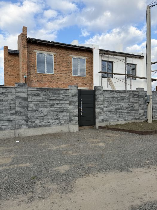 Продаж котеджу в Бармаках ( двоян )