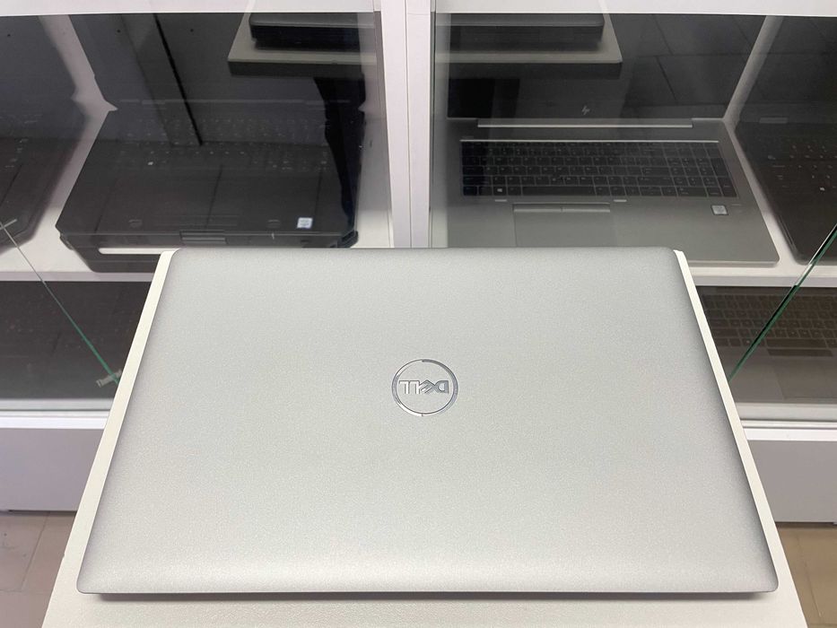 Ноутбук Dell Precision 3560 [i7 11 Gen] NVIDIA [IPS] R16 SSD Куліша 22