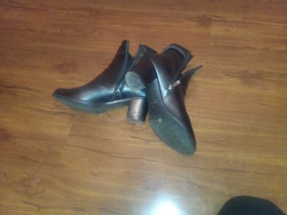 Взуття жіноче, ботінки демісезон